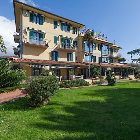 Hotel Gemma Del Mare 마리아나디피에트라산타 외부 사진