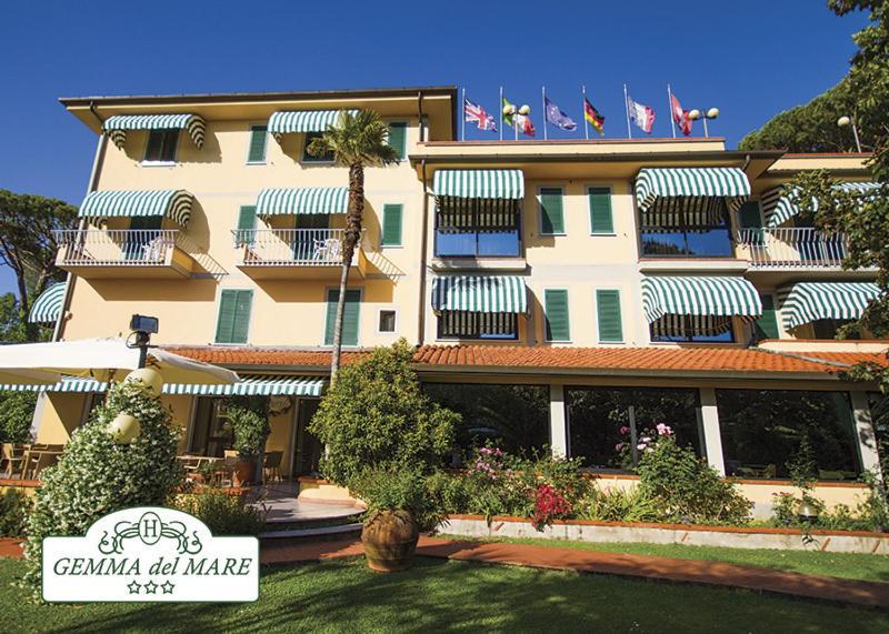 Hotel Gemma Del Mare 마리아나디피에트라산타 외부 사진